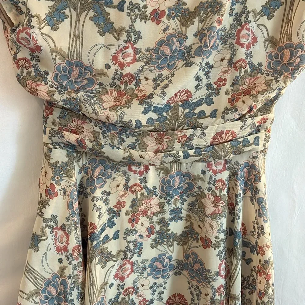 New SHOWPO beige/pastel floral print V neck sleevless circular girls dress Sz 6